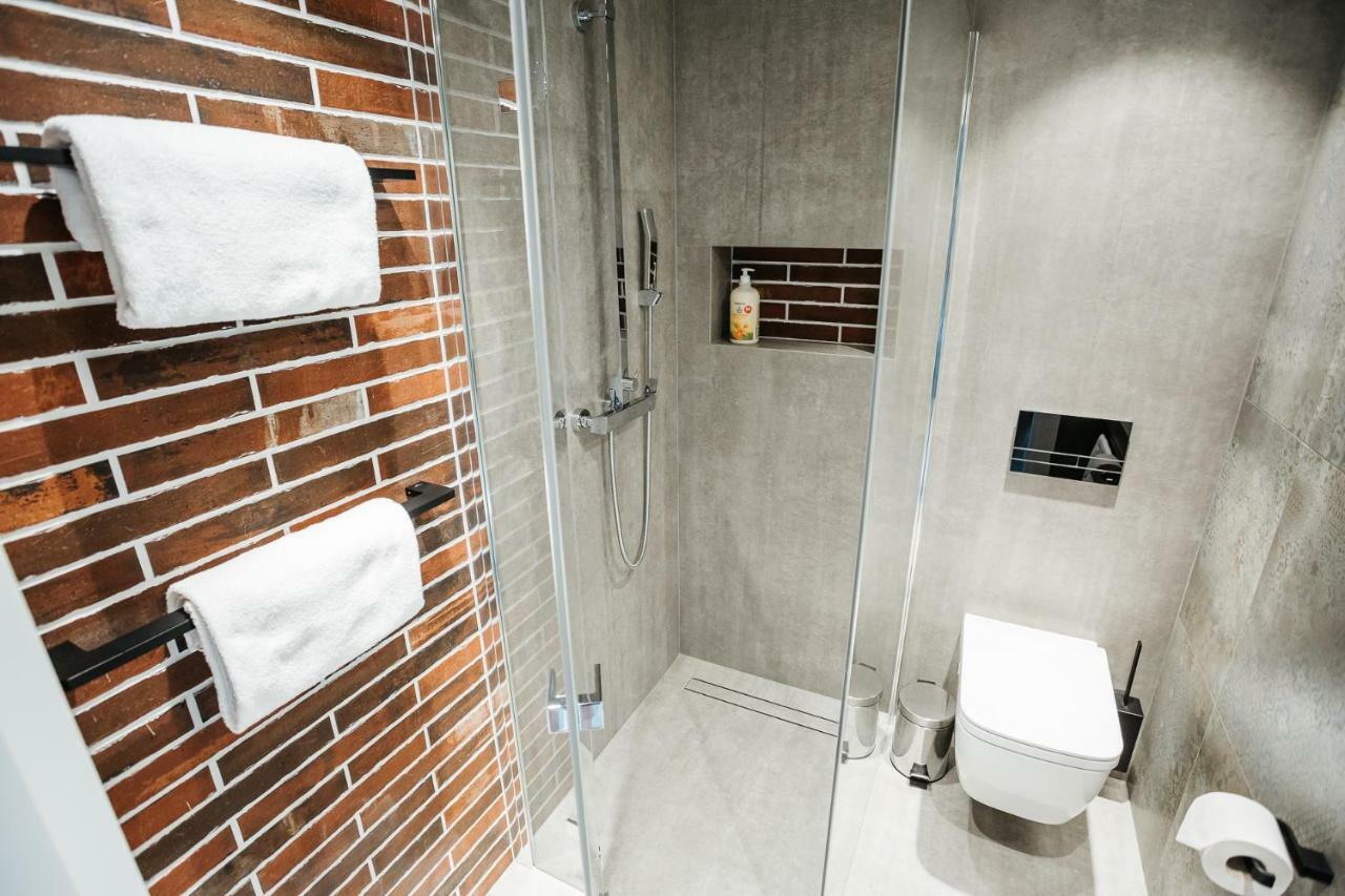 Diamond - Luxurious Apartment - A/C Krakkó Kültér fotó